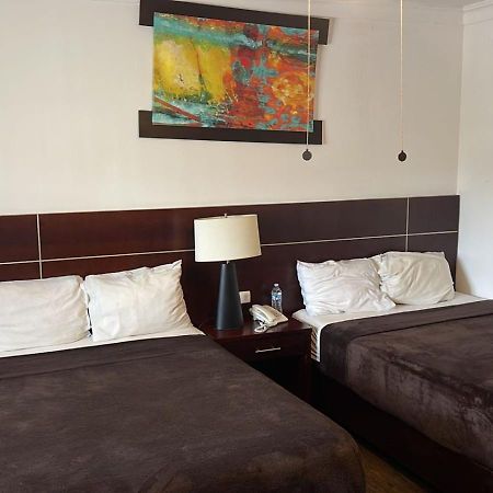 Hotel Rincon Real Suites Durango Bagian luar foto