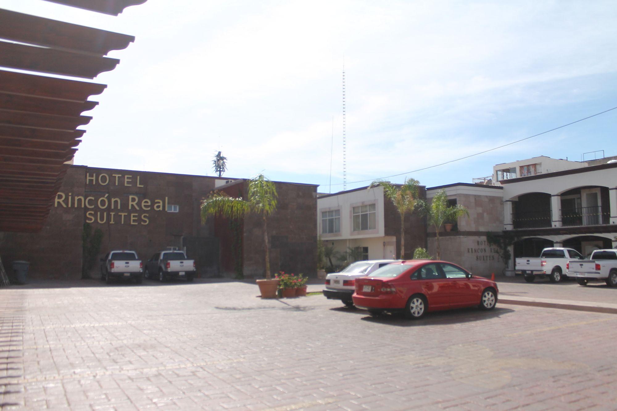 Hotel Rincon Real Suites Durango Bagian luar foto