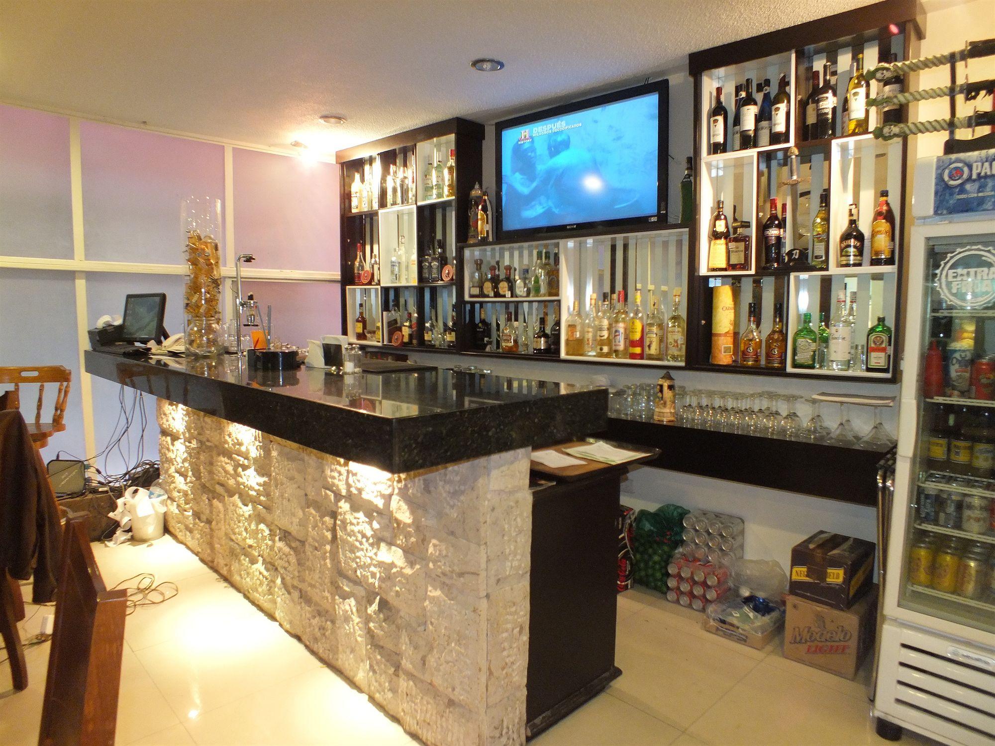Hotel Rincon Real Suites Durango Bagian luar foto