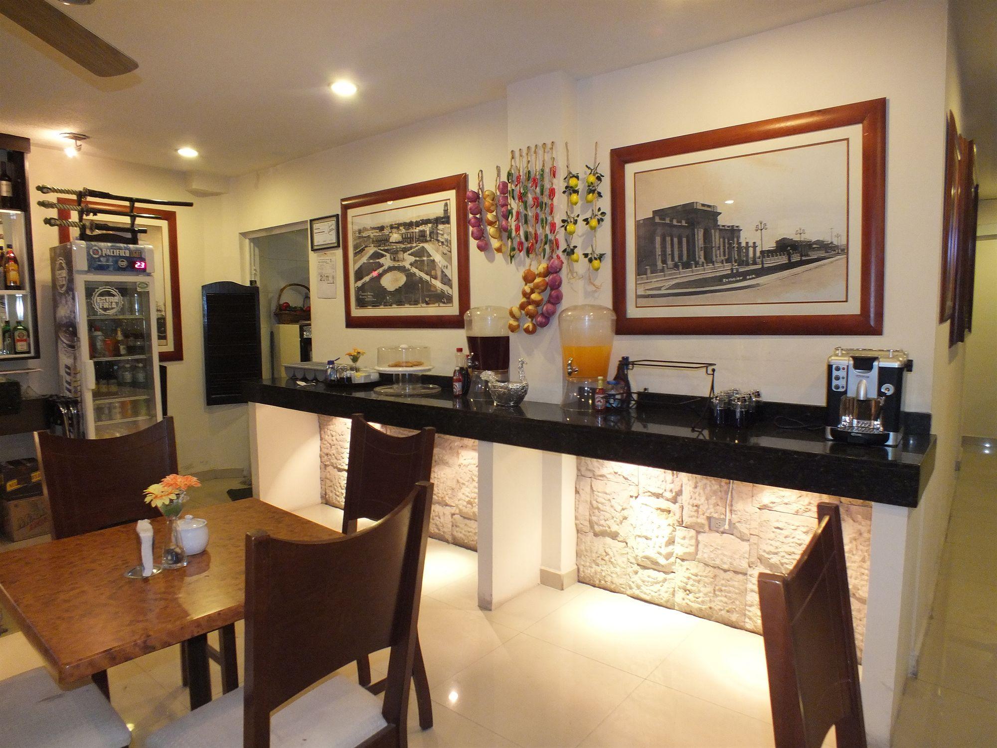 Hotel Rincon Real Suites Durango Bagian luar foto