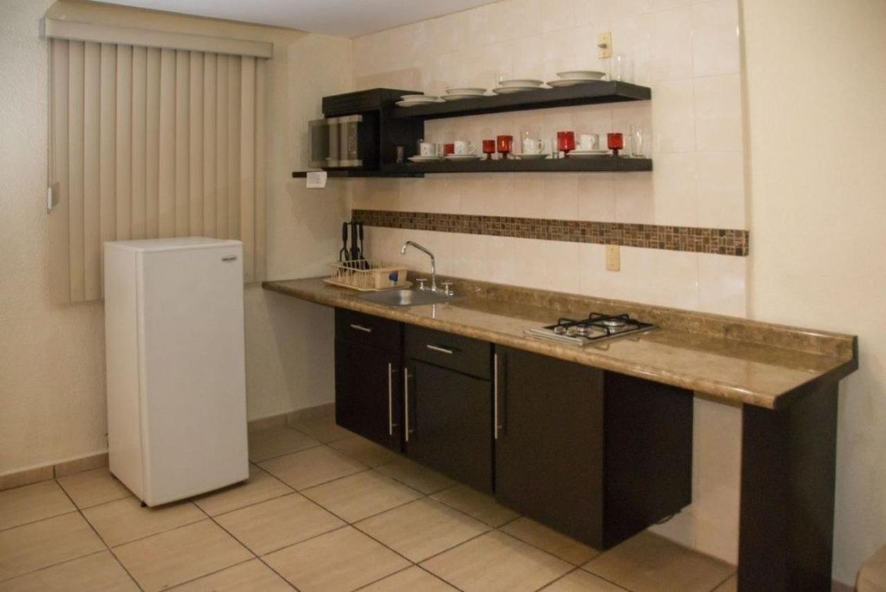 Hotel Rincon Real Suites Durango Bagian luar foto