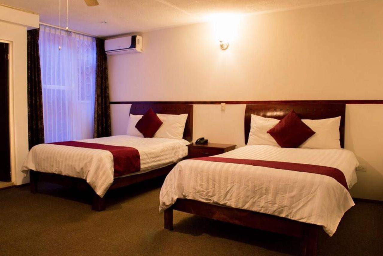 Hotel Rincon Real Suites Durango Bagian luar foto